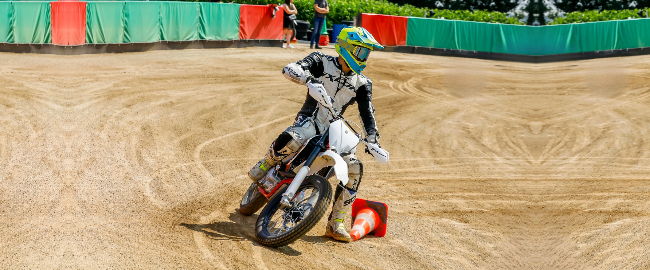 Mettet Mini-Moto Expérience - Des journées circuit dédiées aux mini-motos, accessibles à tous les niveaux